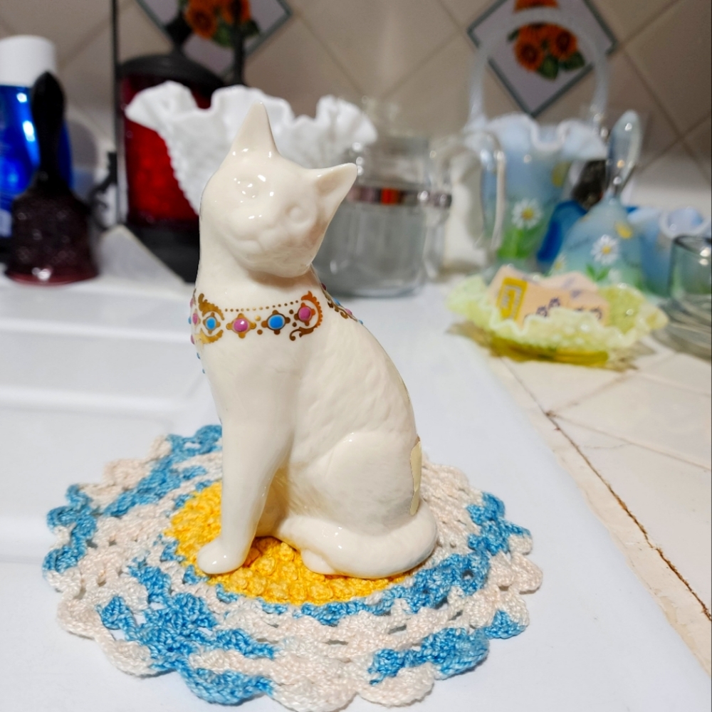 Lenox Jewels Collection Sitting Cat Porcelain Figurine 1994.